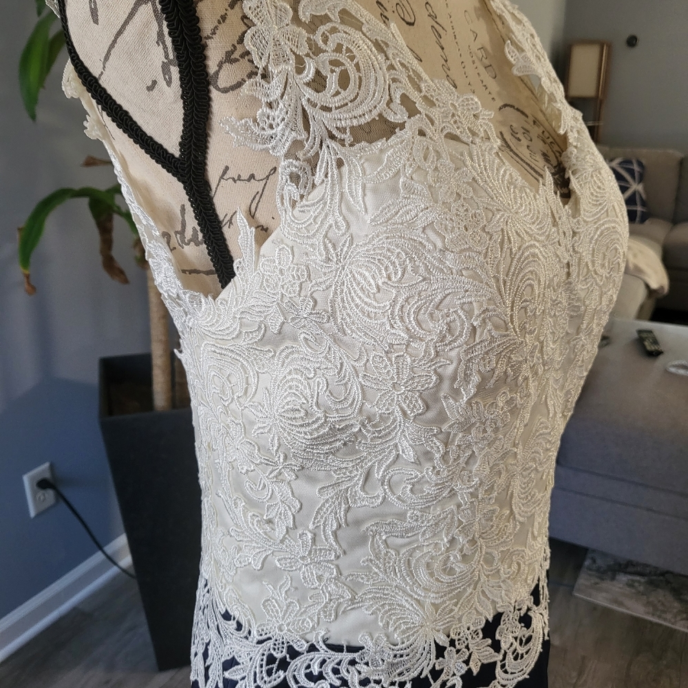 Prom-Formal Long Dress - Picture 7 of 15